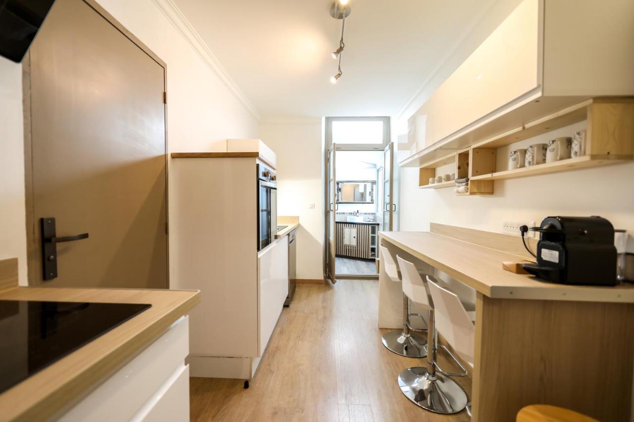 Le Lavandin, Spacieux Et Moderne P4, Centre Ville, Wifi Nîmes Buitenkant foto
